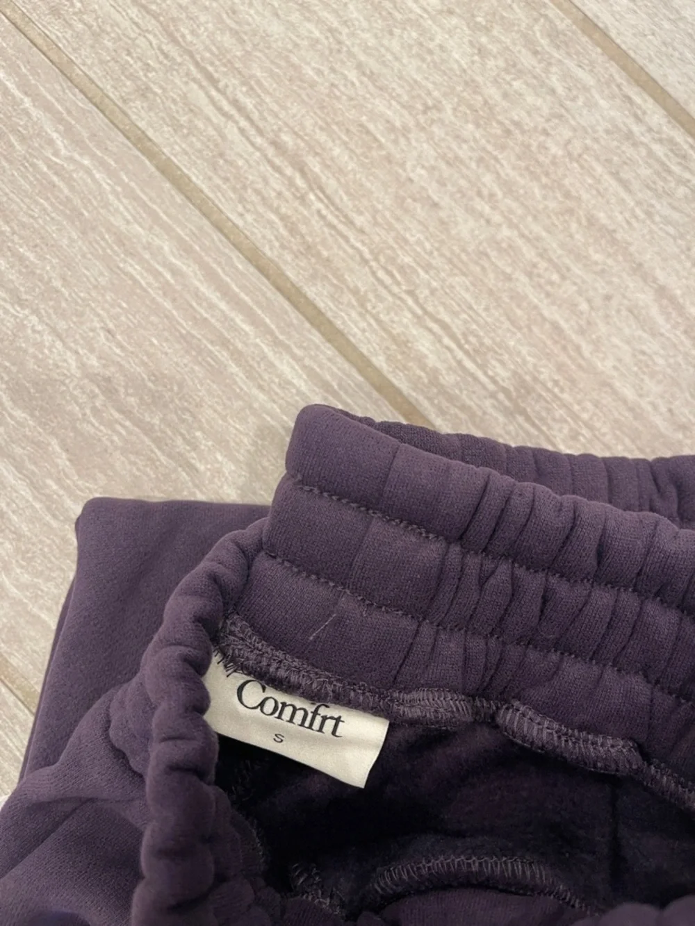 Comfrt BlackBerry Sweatpants Size Small - Picture 5 of 6